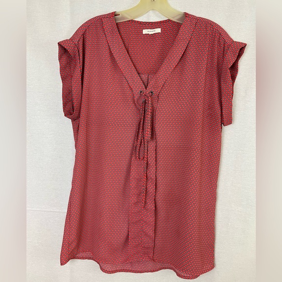 Pleione Tops - Flowy blouse